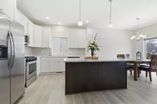 6050 Iris Ln, Rockford, MN 55373 - Photo 3