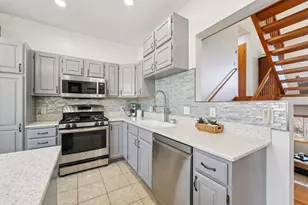 12137 88th Pl N, Maple Grove, MN 55369 - Photo 5