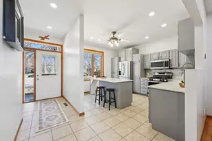 12137 88th Pl N, Maple Grove, MN 55369 - Photo 3