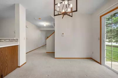 2611 Concord Way, Mendota Heights, MN 55120 - Photo 11