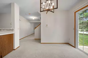 2611 Concord Way, Mendota Heights, MN 55120 - Photo 11