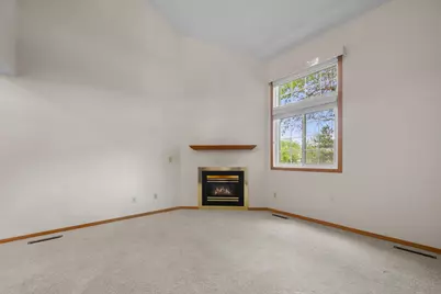 2611 Concord Way, Mendota Heights, MN 55120 - Photo 3