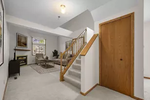 2611 Concord Way, Mendota Heights, MN 55120 - Photo 3
