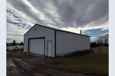 275 40th Avenue SE, Benson, MN 56215 - Photo 5