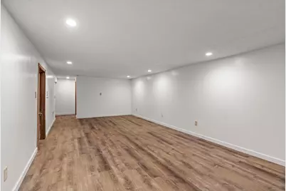 7019 Irving Avenue N, Brooklyn Center, MN 55430 - Photo 31