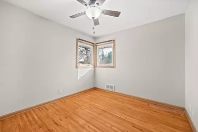 7720 Viewcrest Lane, New Hope, MN 55427 - Photo 17