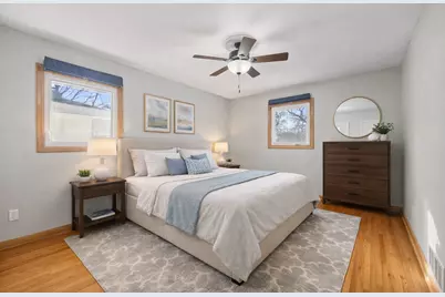 7720 Viewcrest Lane, New Hope, MN 55427 - Photo 9