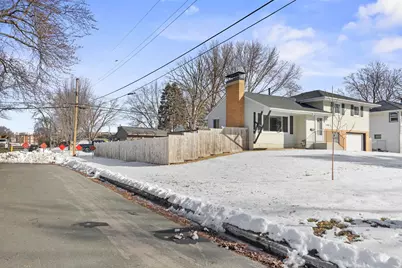 7720 Viewcrest Lane, New Hope, MN 55427 - Photo 25