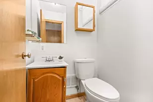 7720 Viewcrest Ln, New Hope, MN 55427 - Photo 21