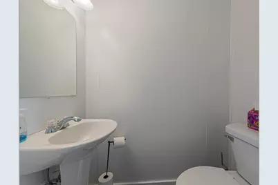 219 Davis Street, Le Sueur, MN 56058 - Photo 21