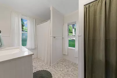 219 Davis Street, Le Sueur, MN 56058 - Photo 11