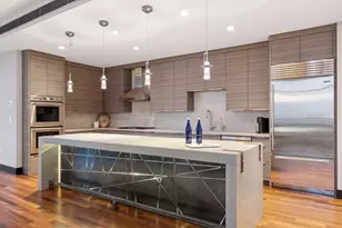 201 S 11th St, Minneapolis, MN 55403 - Photo 9