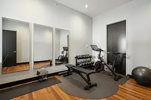 201 S 11th St, Minneapolis, MN 55403 - Photo 29