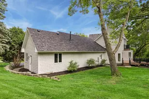 5804 Schaefer Rd, Edina, MN 55436 - Photo 63
