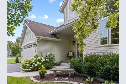 4574 Hummingbird Trail NE, Prior Lake, MN 55372 - Photo 3