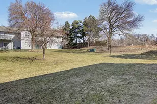 6230 Magda Dr, Maple Grove, MN 55369 - Photo 5