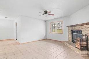 6230 Magda Dr, Maple Grove, MN 55369 - Photo 9