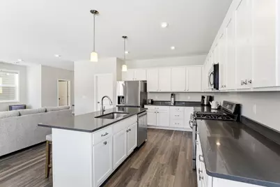 9931 Bluebird Street NW, Coon Rapids, MN 55433 - Photo 5