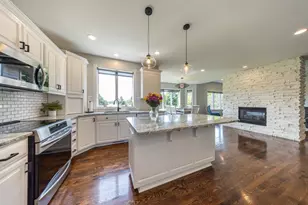 1046 Bush Ct SW, Eyota, MN 55934 - Photo 9