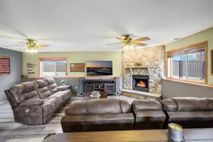 12219 Quinn Street NW, Coon Rapids, MN 55448 - Photo 33