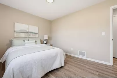 2416 14th Avenue E, North Saint Paul, MN 55109 - Photo 17