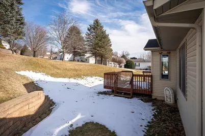 348 Regent Drive, La Crescent, MN 55947 - Photo 21