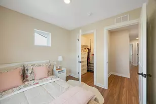 1365 Howard St N, Saint Paul, MN 55119 - Photo 17