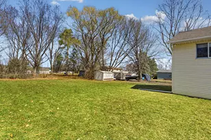 526 Beaver Street E, Belle Plaine, MN 56011 - Photo 23