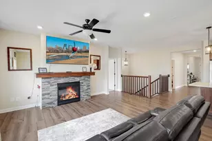 7107 184th St W, Lakeville, MN 55044 - Photo 3