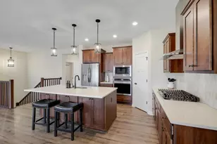 7107 184th St W, Lakeville, MN 55044 - Photo 7