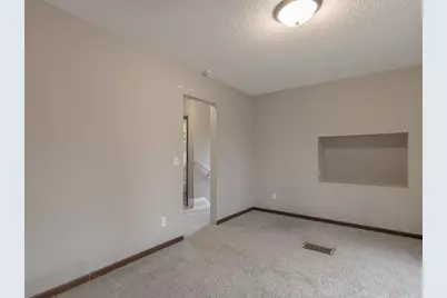 441 South Avenue, North Mankato, MN 56003 - Photo 23