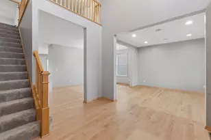 15376 Plumstone Dr, Eden Prairie, MN 55347 - Photo 7