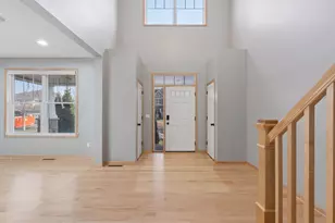 15376 Plumstone Dr, Eden Prairie, MN 55347 - Photo 5