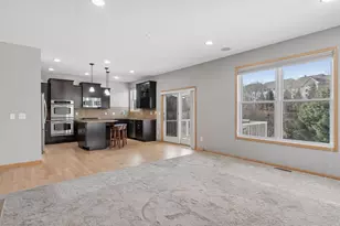 15376 Plumstone Dr, Eden Prairie, MN 55347 - Photo 19