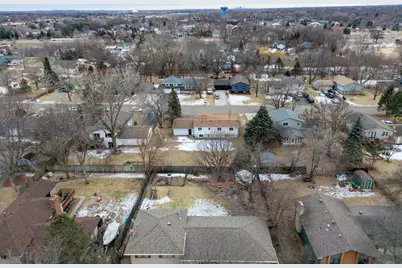 1133 126th Lane NE, Blaine, MN 55434 - Photo 5