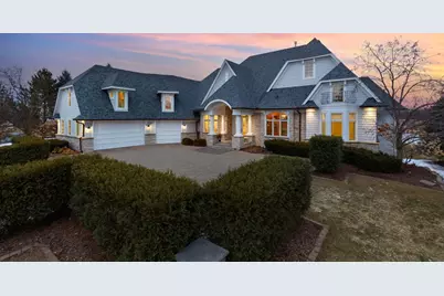 18355 Nicklaus Way, Eden Prairie, MN 55347 - Photo 9