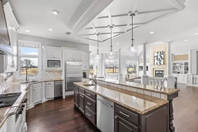 18355 Nicklaus Way, Eden Prairie, MN 55347 - Photo 11