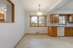 2335 4th St NW, Faribault, MN 55021 - Photo 7