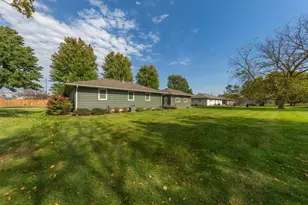 2335 4th St NW, Faribault, MN 55021 - Photo 39