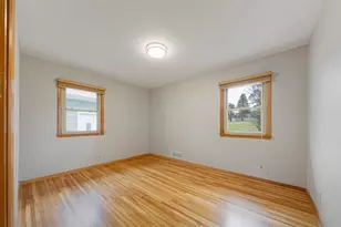 2335 4th St NW, Faribault, MN 55021 - Photo 17