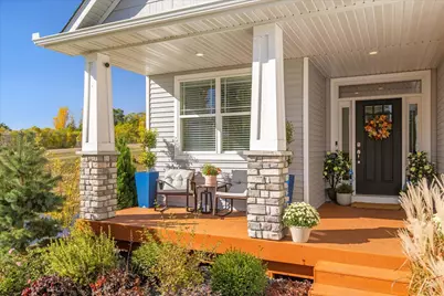 6484 Harkness Avenue S, Cottage Grove, MN 55016 - Photo 3