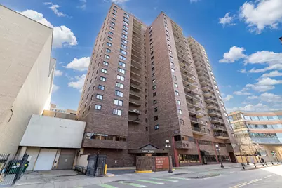 26 10th Street W #610, Saint Paul, MN 55102 - Photo 1