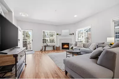 138 Willoughby Way W, Hopkins, MN 55305 - Photo 11