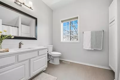 138 Willoughby Way W, Hopkins, MN 55305 - Photo 21