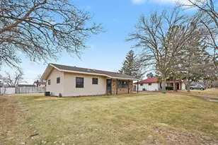 2240 113th Ave NW, Coon Rapids, MN 55433 - Photo 27