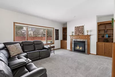 9328 Woodridge Way, Savage, MN 55378 - Photo 5