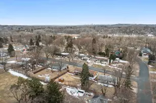 807 Rose Pl, Roseville, MN 55113 - Photo 55