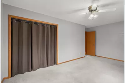 807 Rose Place, Roseville, MN 55113 - Photo 37