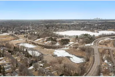 807 Rose Place, Roseville, MN 55113 - Photo 61