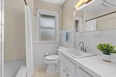 807 Rose Place, Roseville, MN 55113 - Photo 23